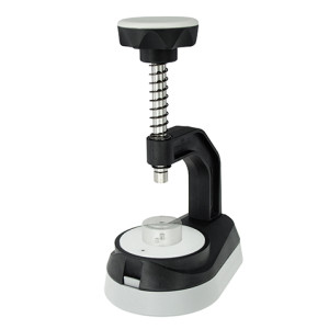 Press to release and lock the bolt of oscillating weights