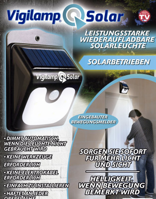 Solar lamp with integrated movement sensor