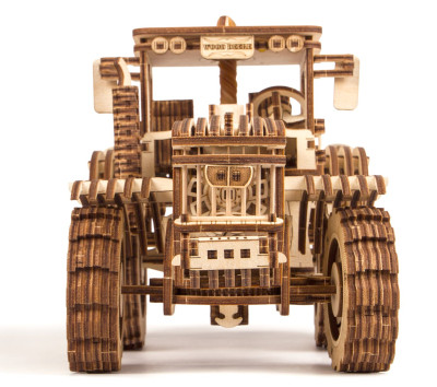 WOOD TRICK tractor, 401 components