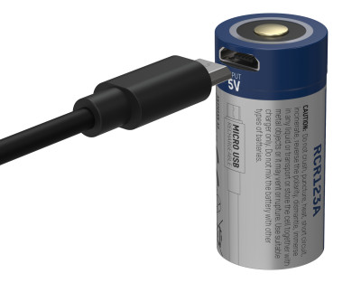 Ansmann Batterie au lithium CR123A avec connexion micro-USB pour un rechargement pratique